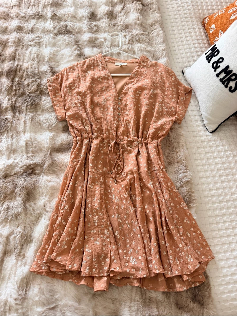 Entro Floral Tie-Waist Dress in Rust Orange